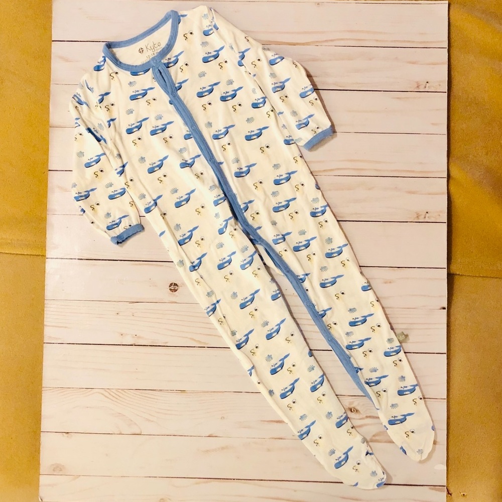Kyte Baby 12-18 m NWOT OCEAN Footie